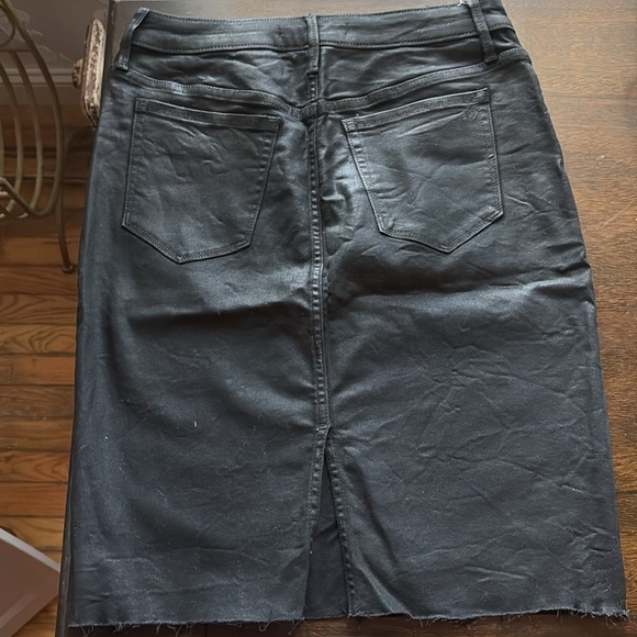 SAM EDELMAN “the Riley skirt” coated denim in jet black - Picture 6 of 7